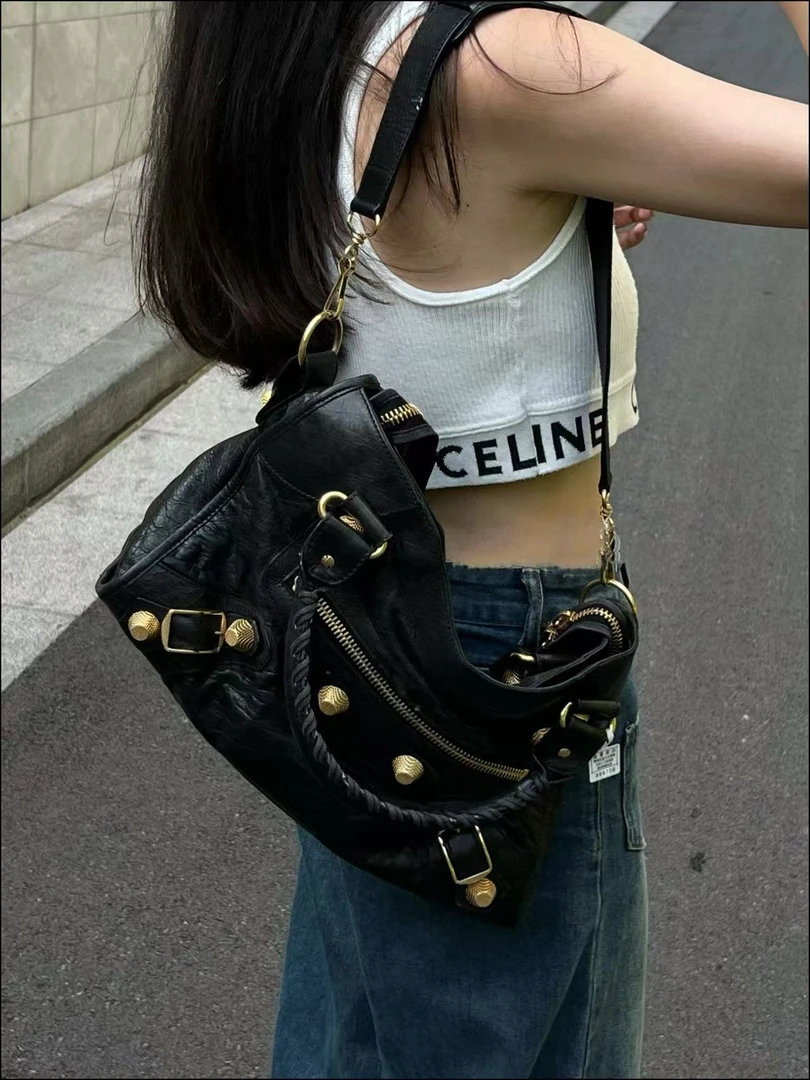 95新 Balenciaga/巴黎世家 CS5997/巴黎世家 黑金机车手提包