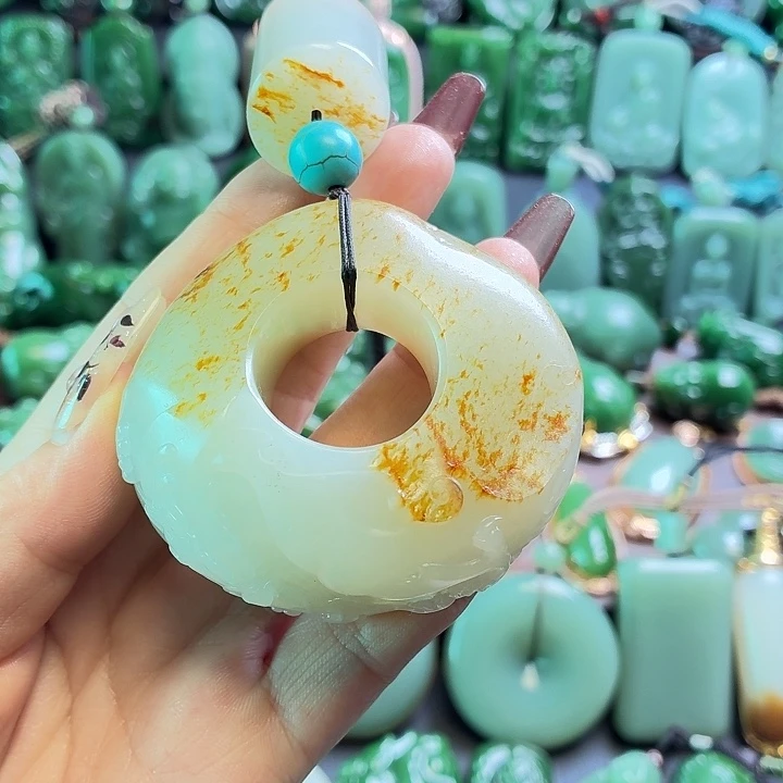 奶****未镶嵌和田玉把件
