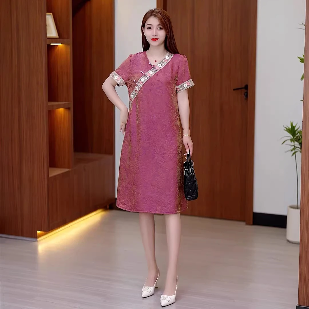 新中式国风V领短袖连衣裙女2025夏季新款时尚气质显瘦中长款潮裙