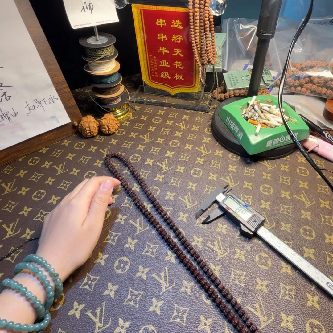 曌****金刚菩提吊坠平细