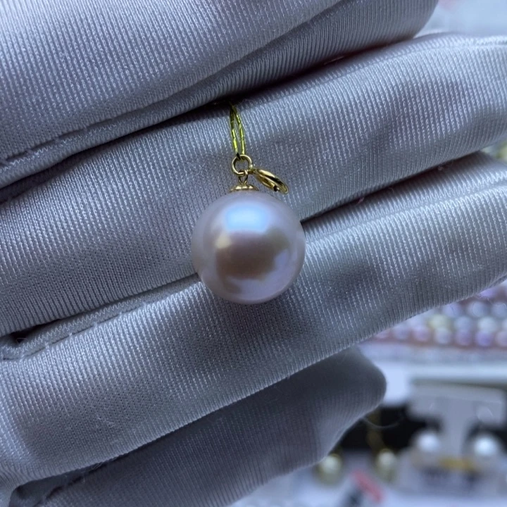 淡水珍珠吊坠(不含链)18K金镶嵌
