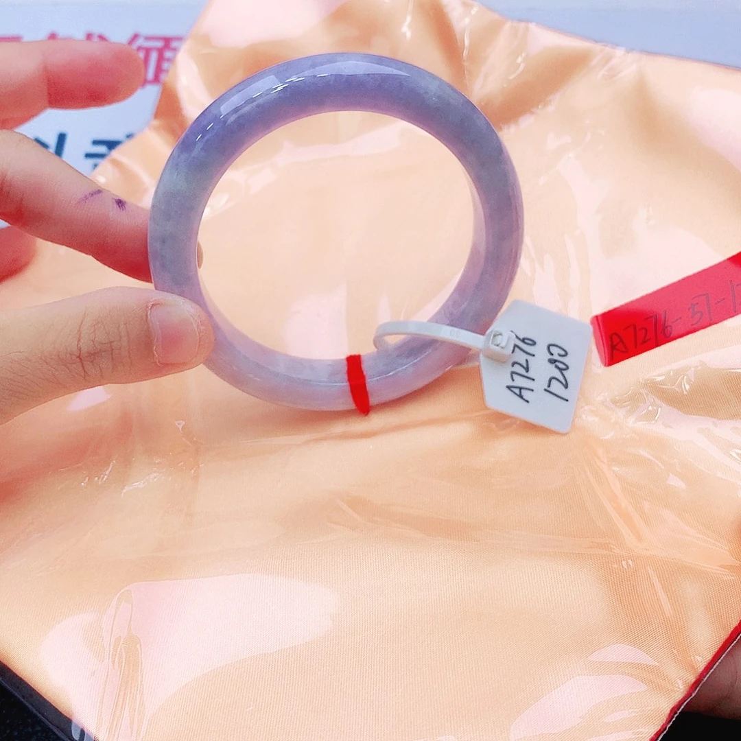 翡翠未镶嵌手镯我