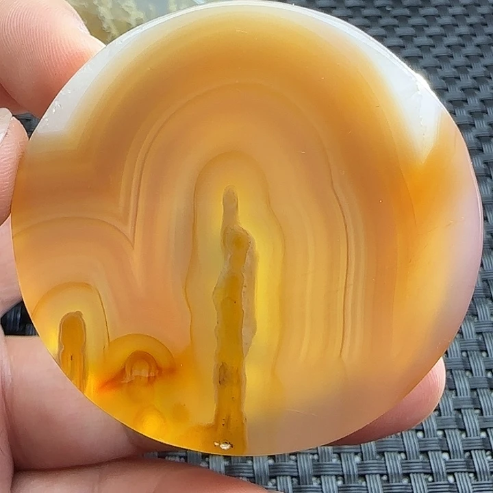 玛瑙/玉髓颈饰未镶嵌晴*。