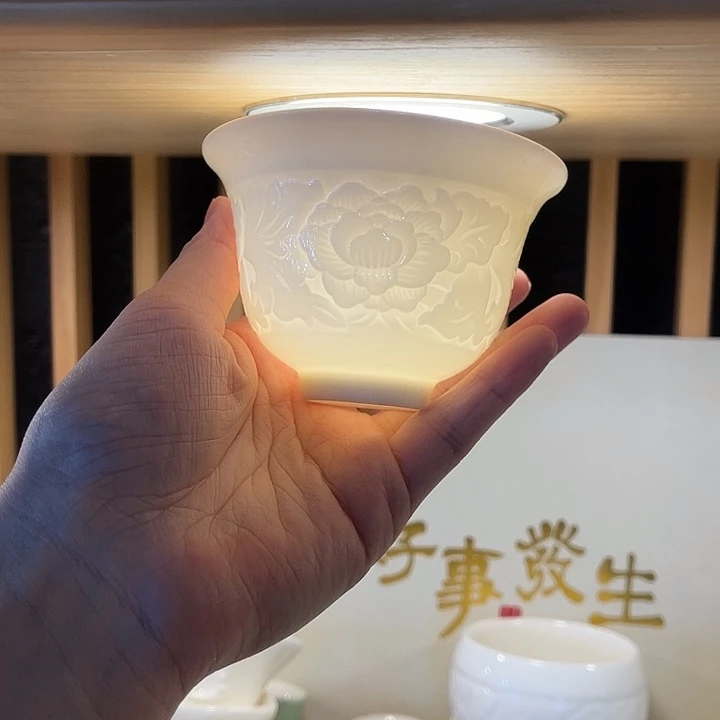 福利待遇多多哦哦哦