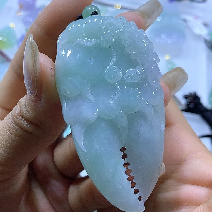 翡翠颈饰未镶嵌天然翡翠A货吊坠