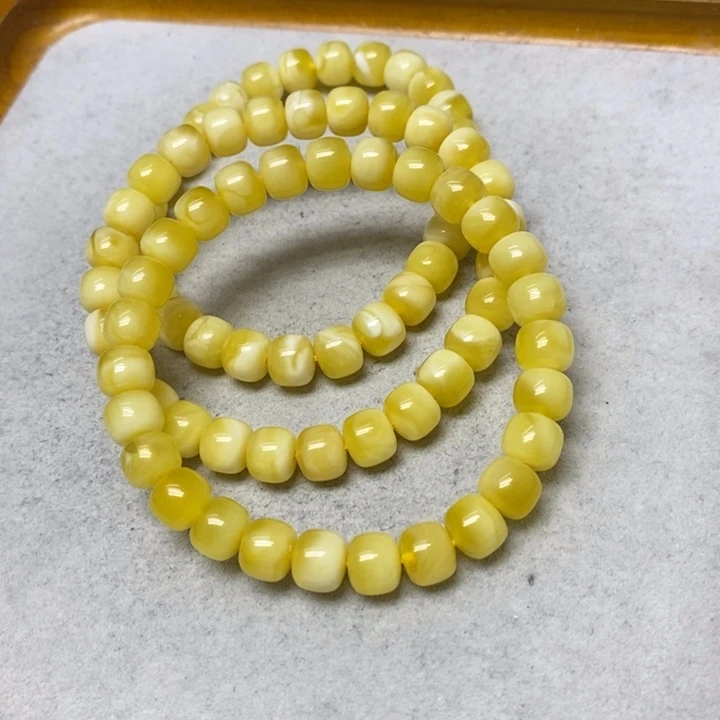 蜜蜡未镶嵌裸石多样性发货其一
