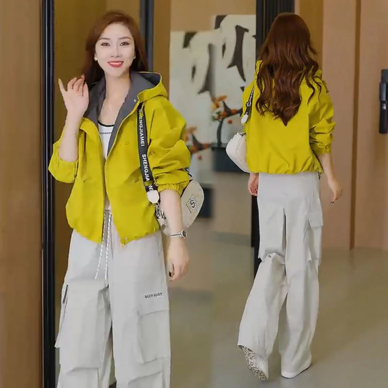 拉夏贝尔秋季新款洋气短外套两面穿连帽宽松短款小个子休闲上衣