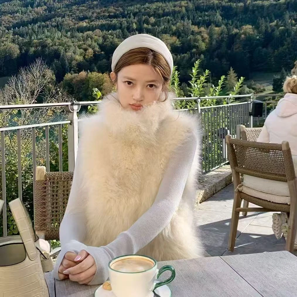 保暖时尚加厚毛茸茸环保毛毛马甲外套2025冬季新款设计感马夹外套