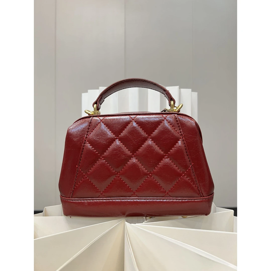 TOLEX2025新款手工时尚方女包贝壳黑红色大号小号