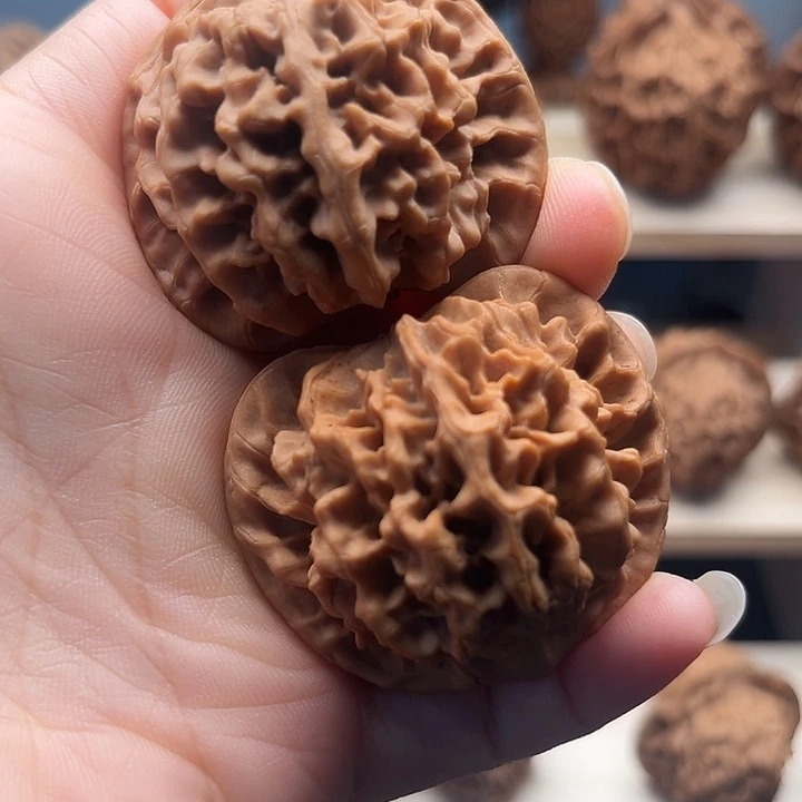 小***.吊坠文玩核桃秦岭核桃