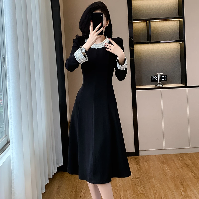 韩版淑女风减龄显瘦收腰连衣裙女2025秋冬新款长袖过膝花边中长裙