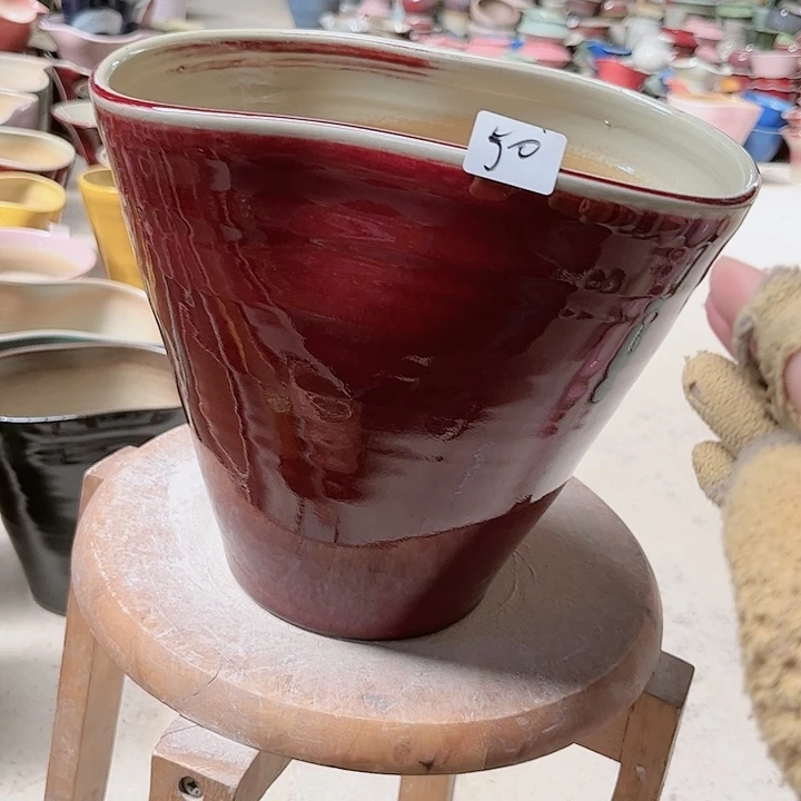 瓶口24高23 景德镇陶瓷学院