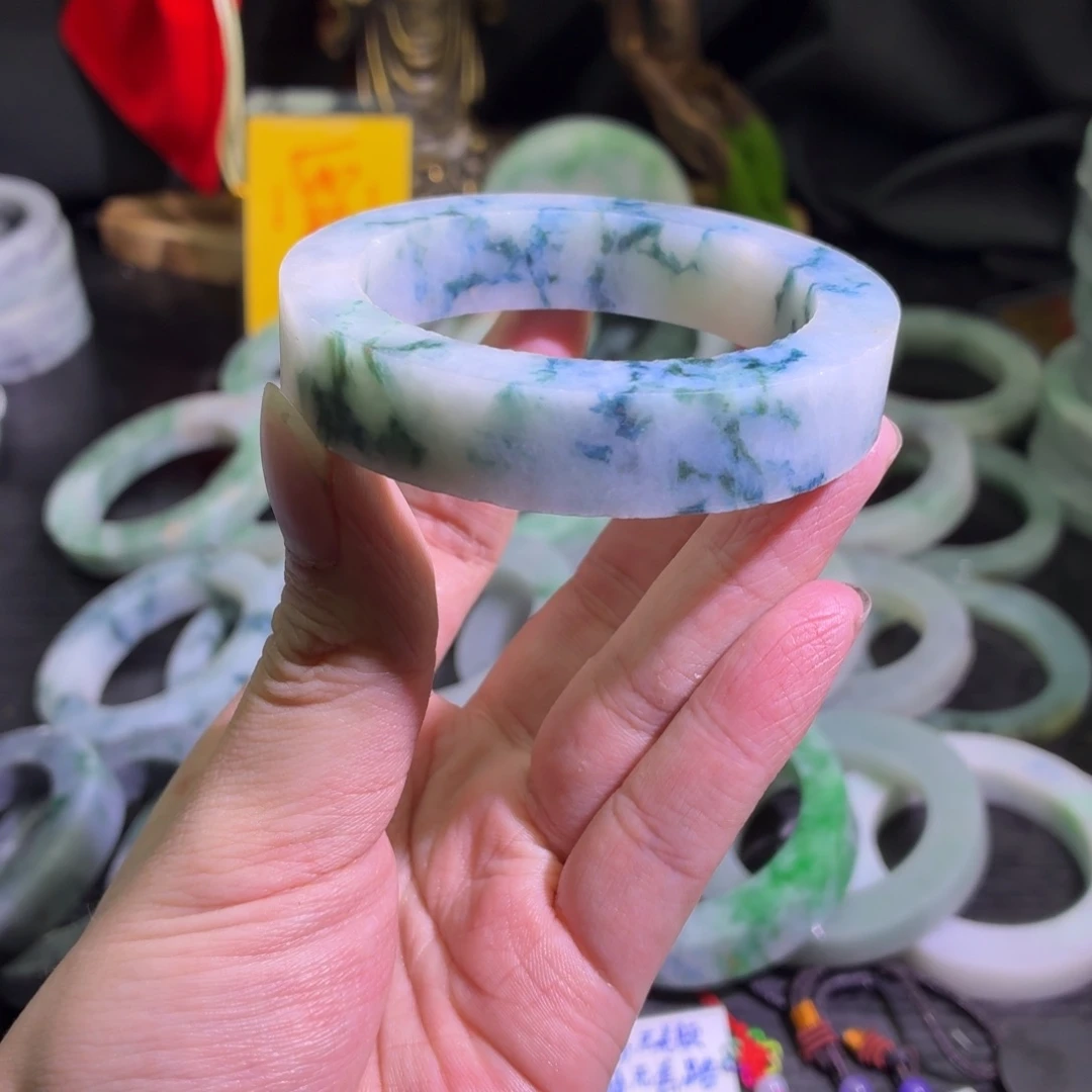 定制翡翠未镶嵌天然翡翠A货毛胚手镯定制