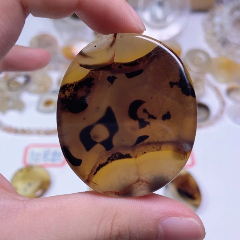 【闪购商品】玛瑙/玉髓颈饰未镶嵌