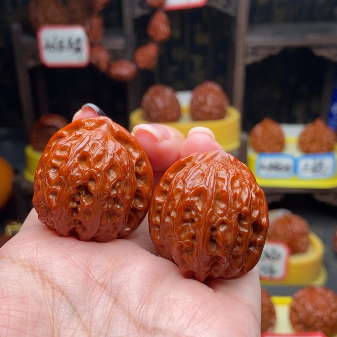 吊坠文玩核桃龙胆