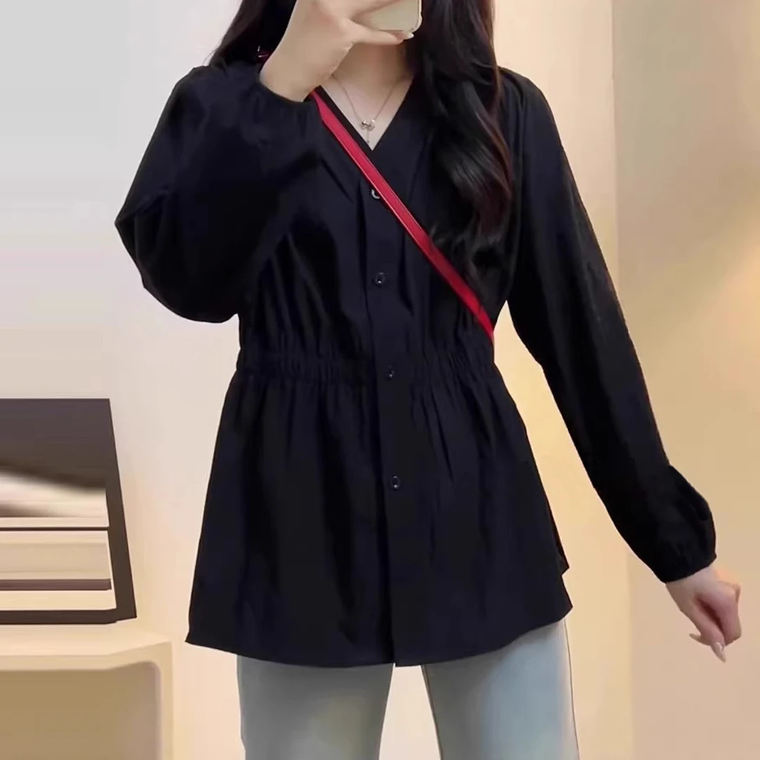 设计感V领褶皱长袖衬衫秋季新款胖MM大码女装显瘦小众不撞衫上衣