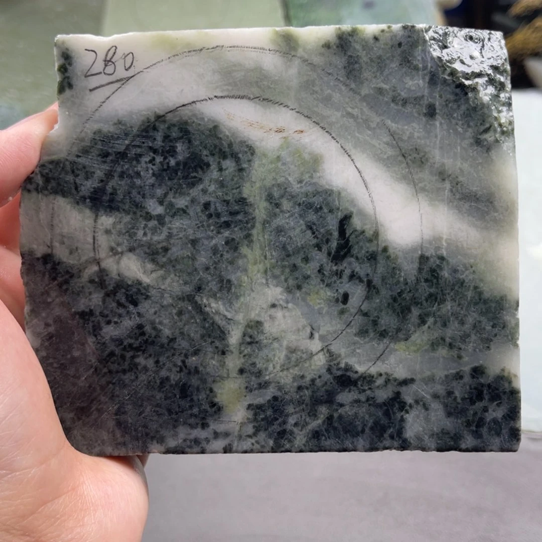 未镶嵌独山玉珠宝奇石定制手镯