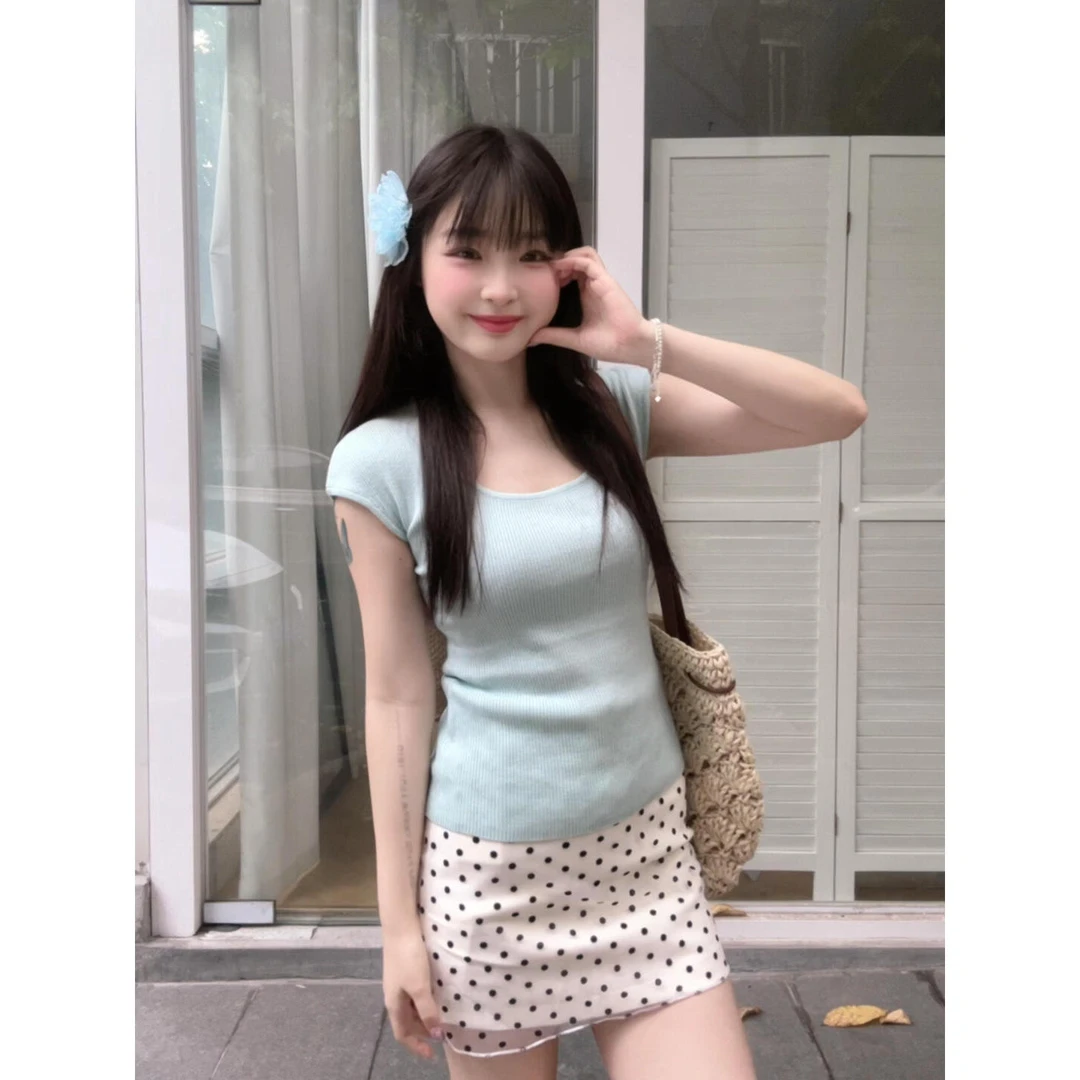 韩系温柔风U领修身针织短袖上衣夏季新款时尚简约波点包臀半身裙