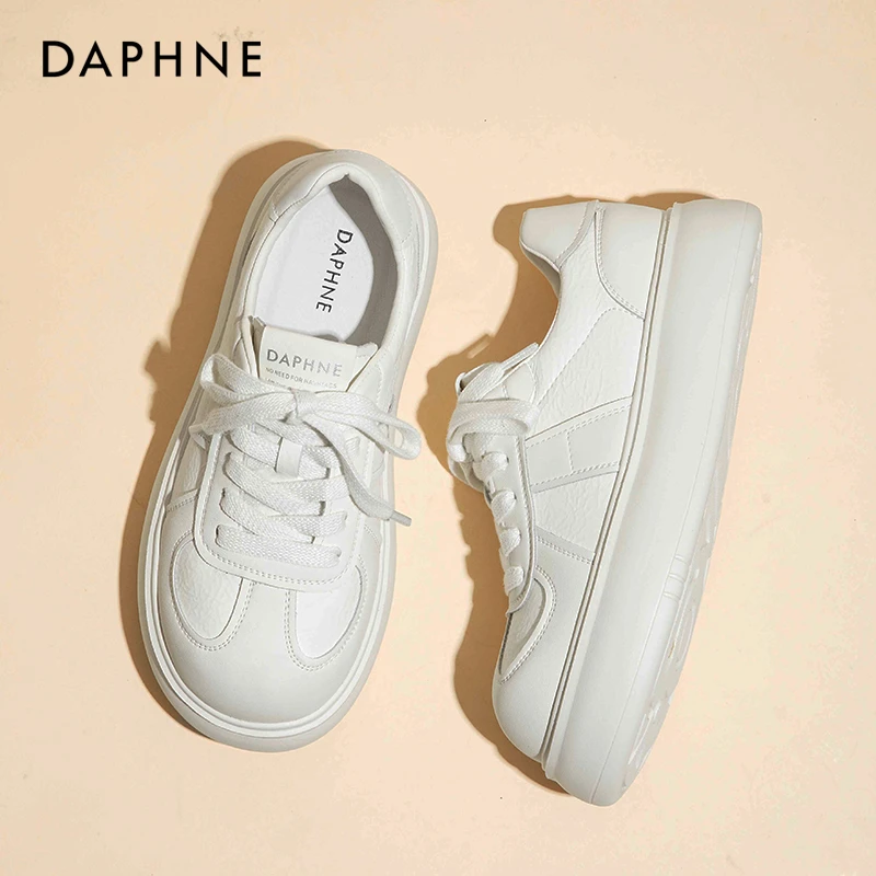 Daphne/达芙妮真皮厚底ins小白鞋女2025白色新款百搭爆款学生板鞋