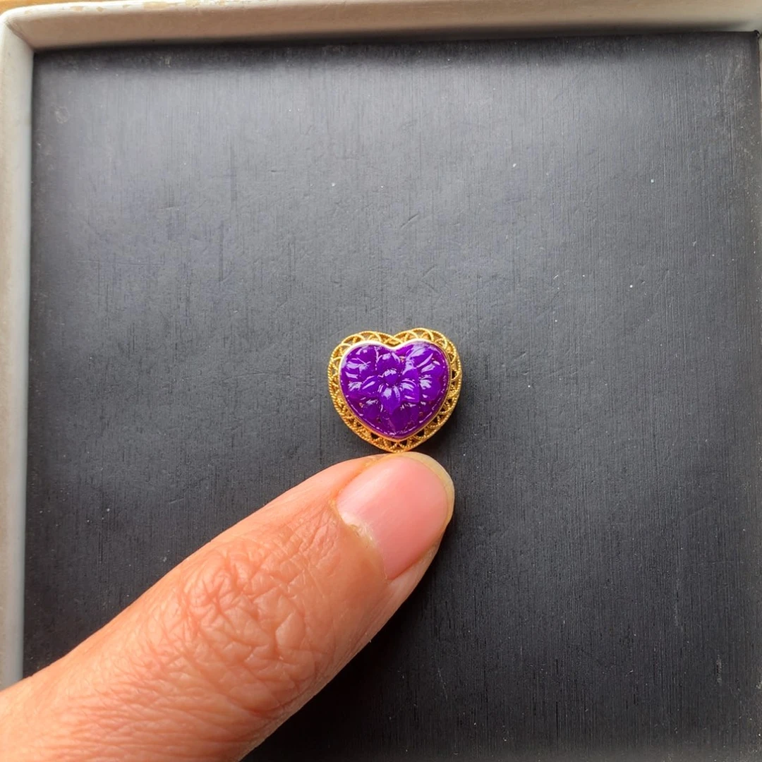 苏纪石（舒俱来）18K金镶嵌吊坠