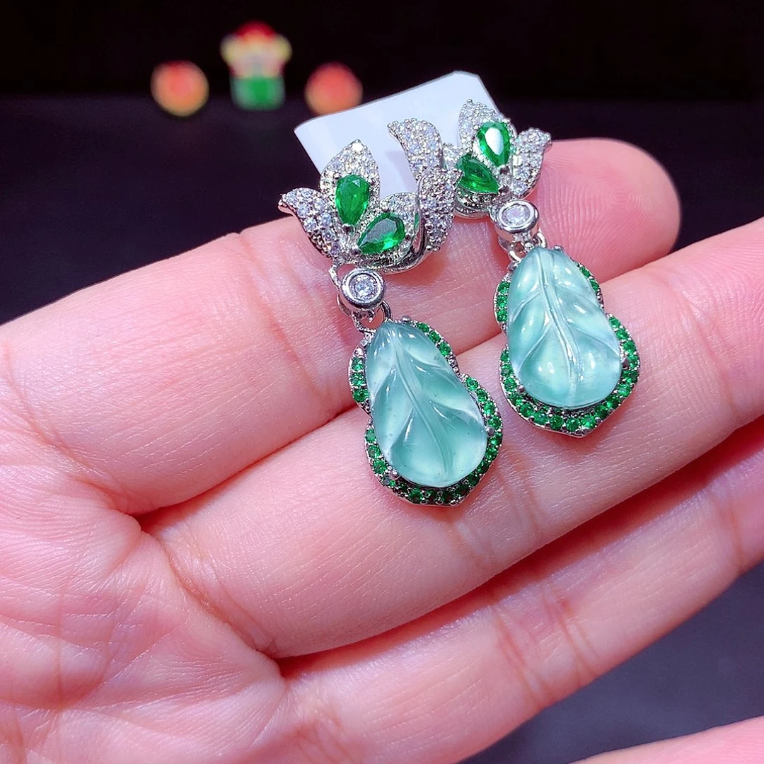 【闪购商品】翡翠吊坠(不含链)未镶嵌