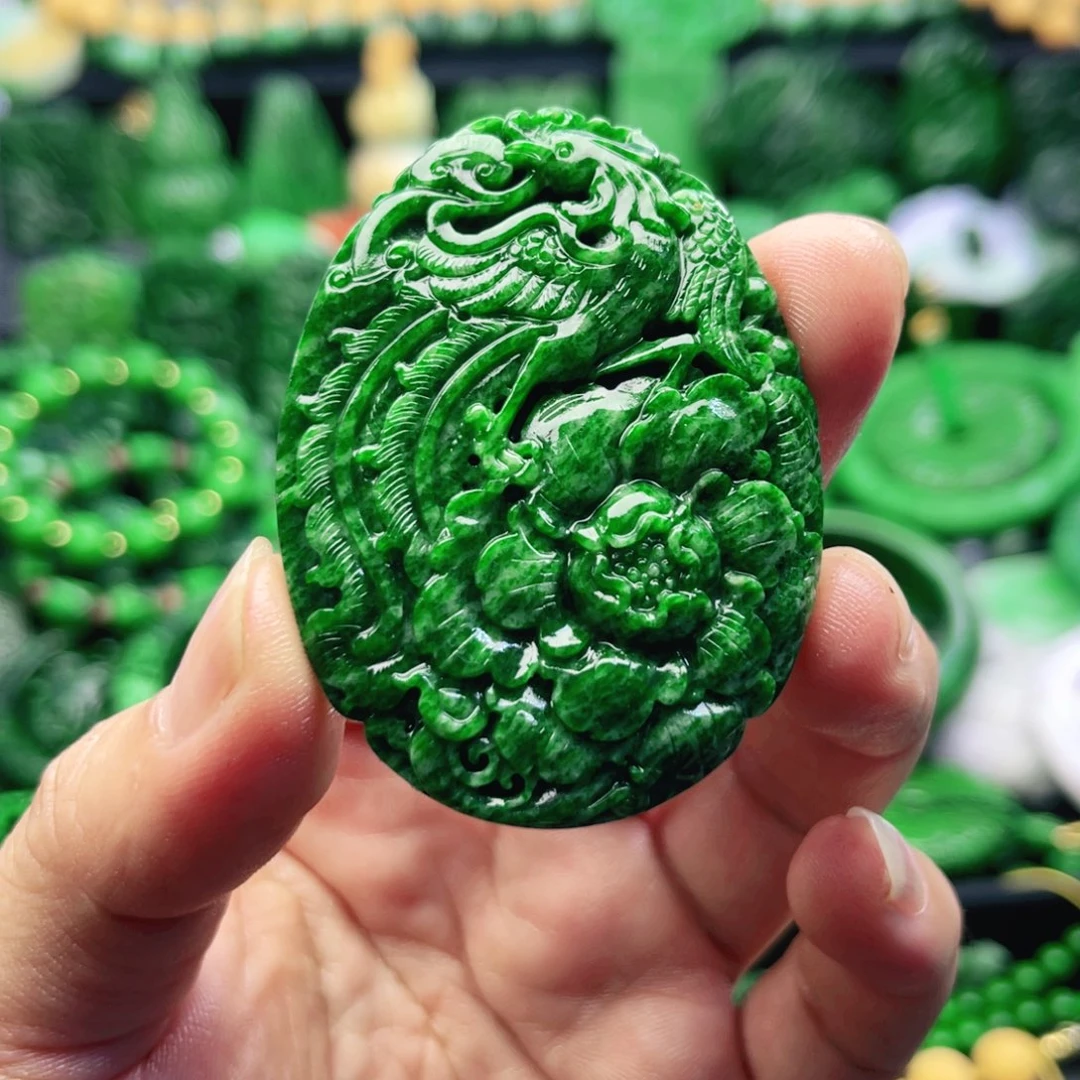 翡翠未镶嵌颈饰吊坠
