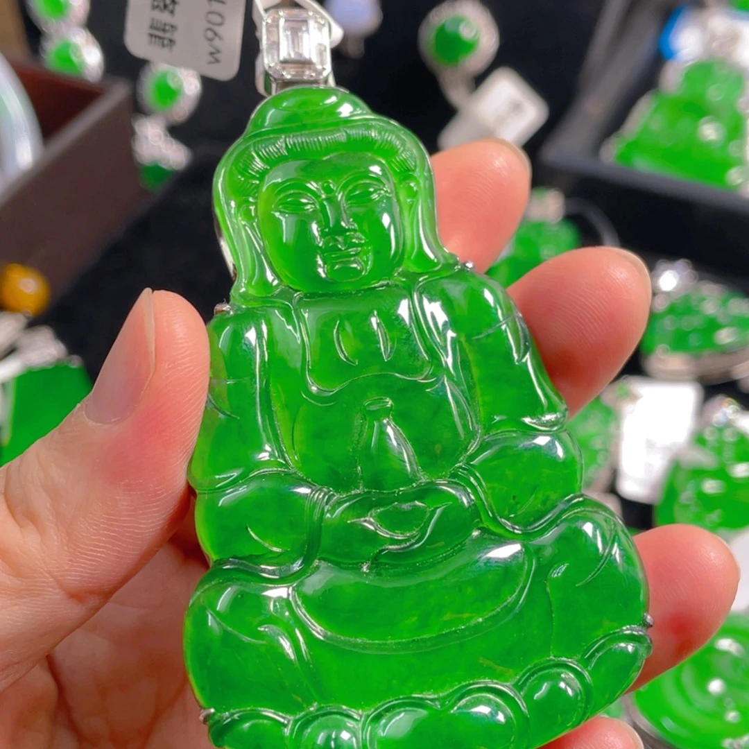 吊坠(不含链)未镶嵌翡翠