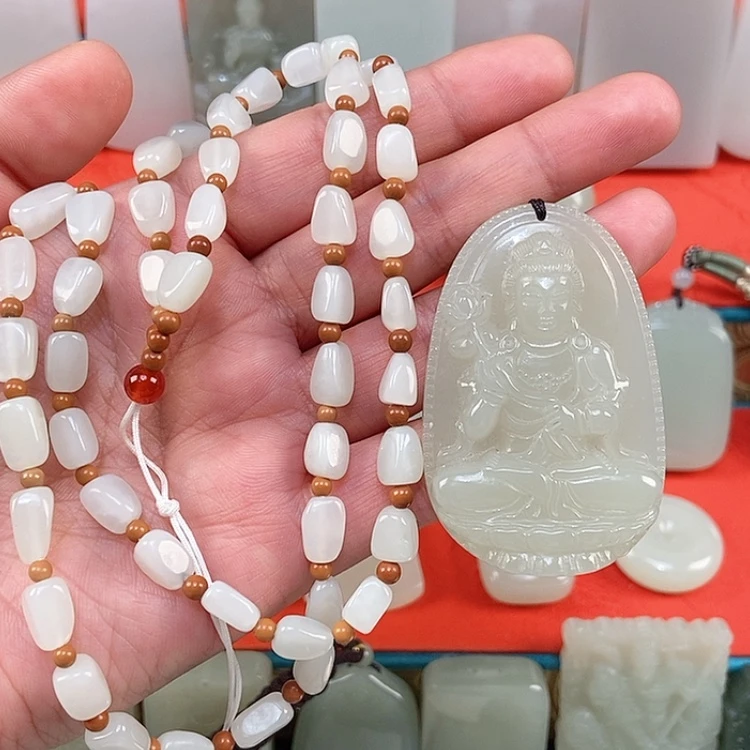 【闪购商品】未镶嵌手串和田玉朱**安