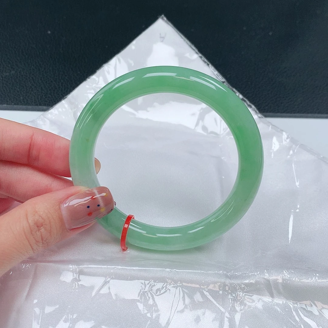 未镶嵌手镯翡翠703