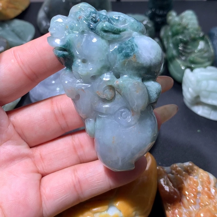 翡翠未镶嵌颈饰保真天然A货翡翠