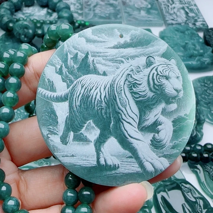 翡翠未镶嵌颈饰多样性发货天然A货翡翠