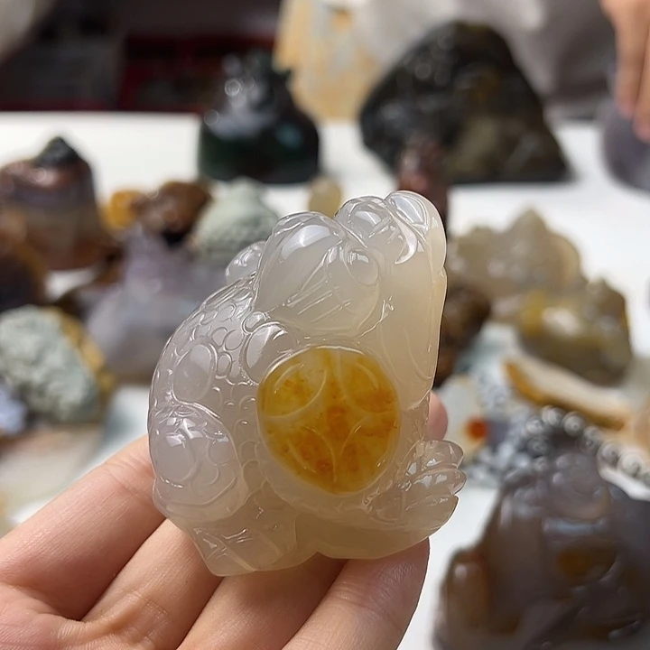用***4未镶嵌颈饰玛瑙/玉髓