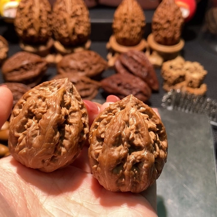 康***诺文玩核桃吊坠聚核财婉楸70