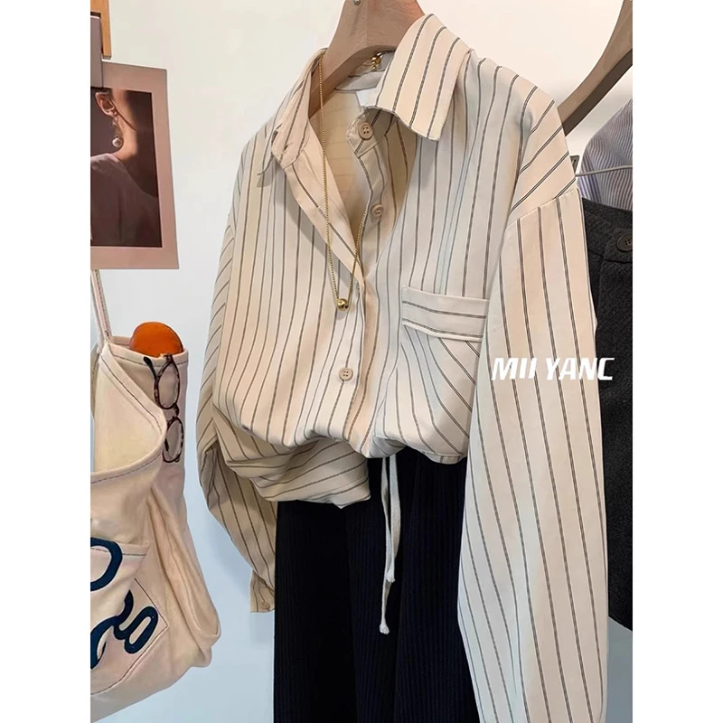 特大码300斤韩系条纹长袖衬衫女秋季2025新款设计感衬衣宽松开衫