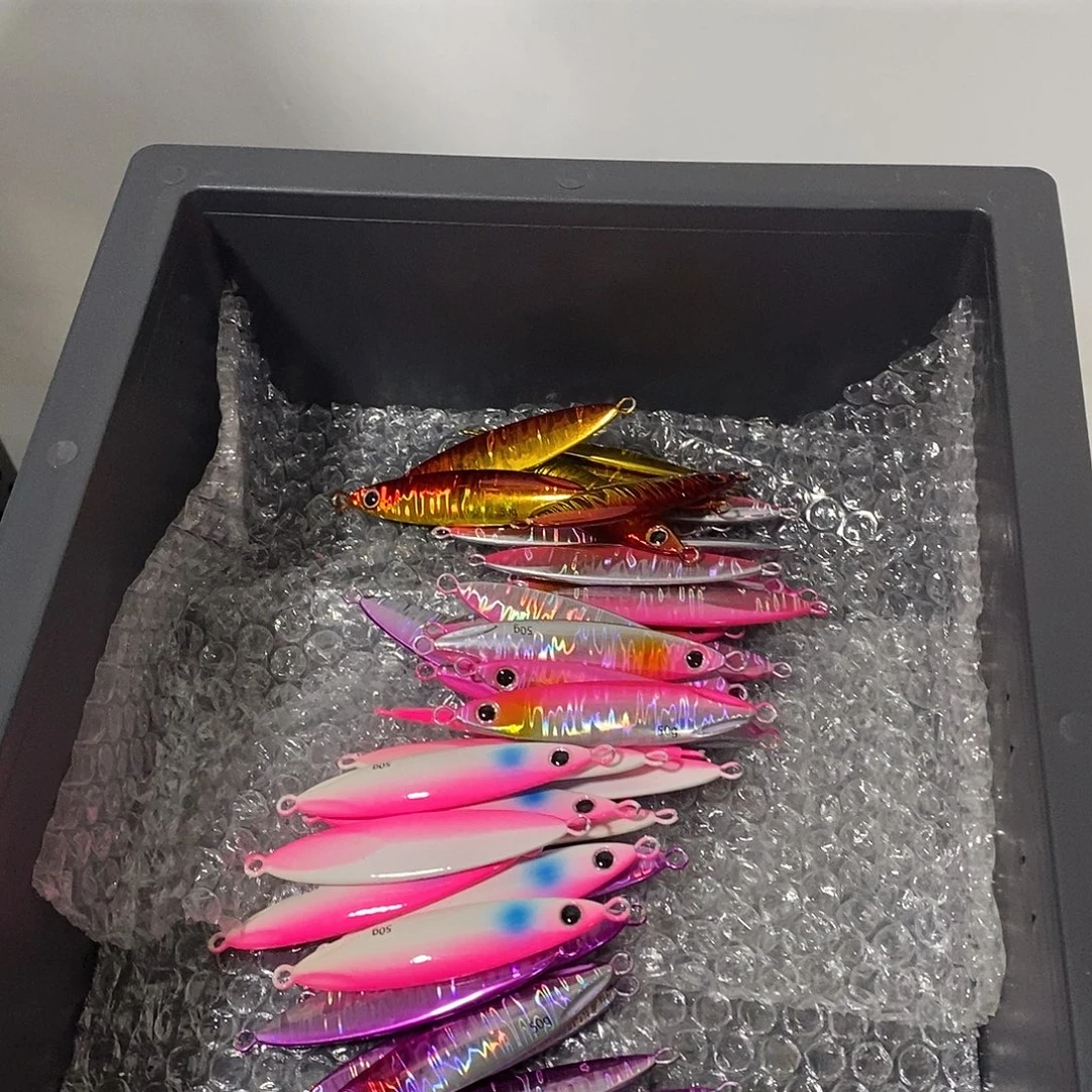 1666号 T03 50克裸板 40个 送40付双钩