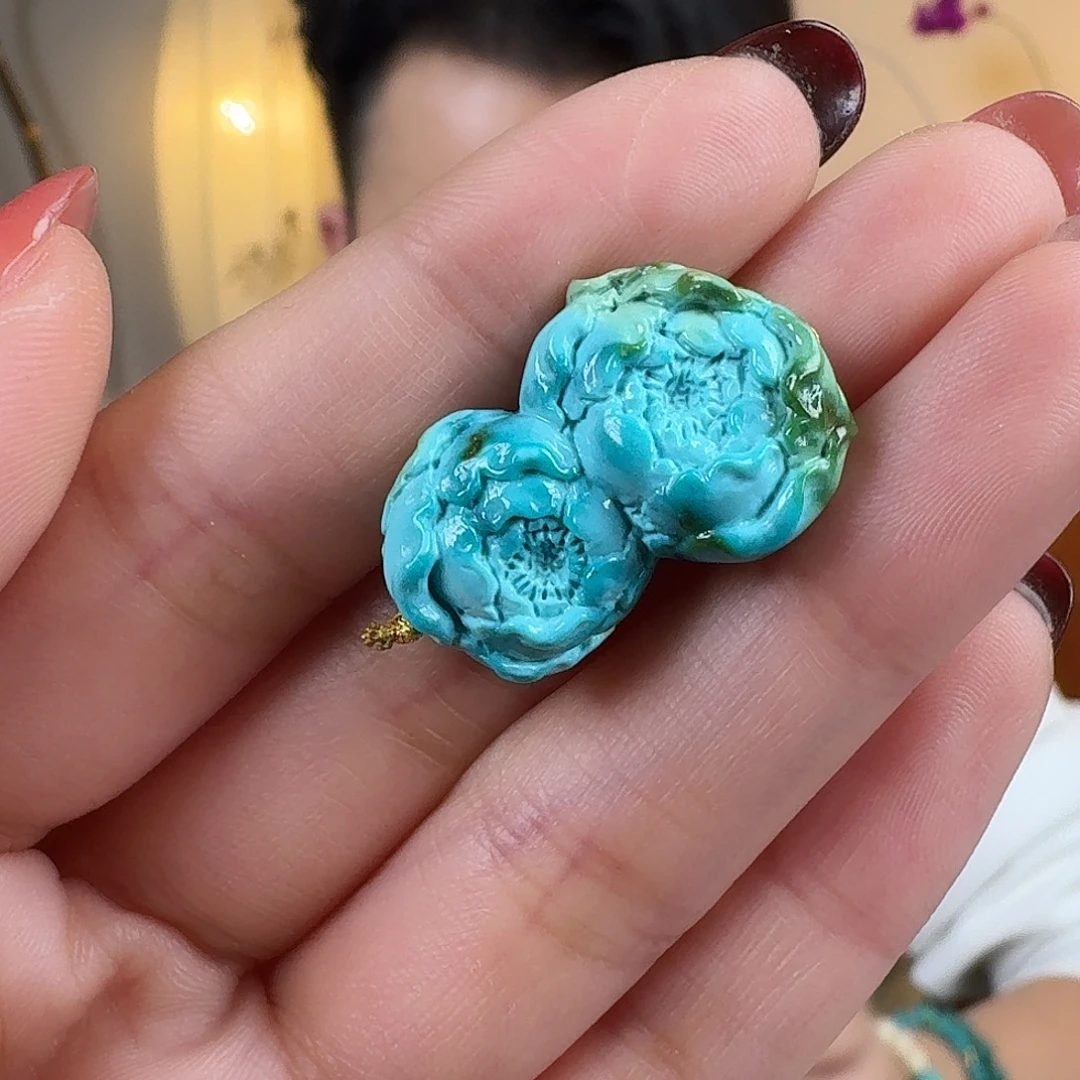 绿松石未镶嵌挂件