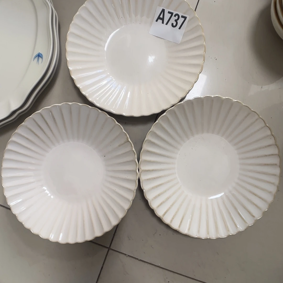 瓷片瑕疵特价陶瓷深盘