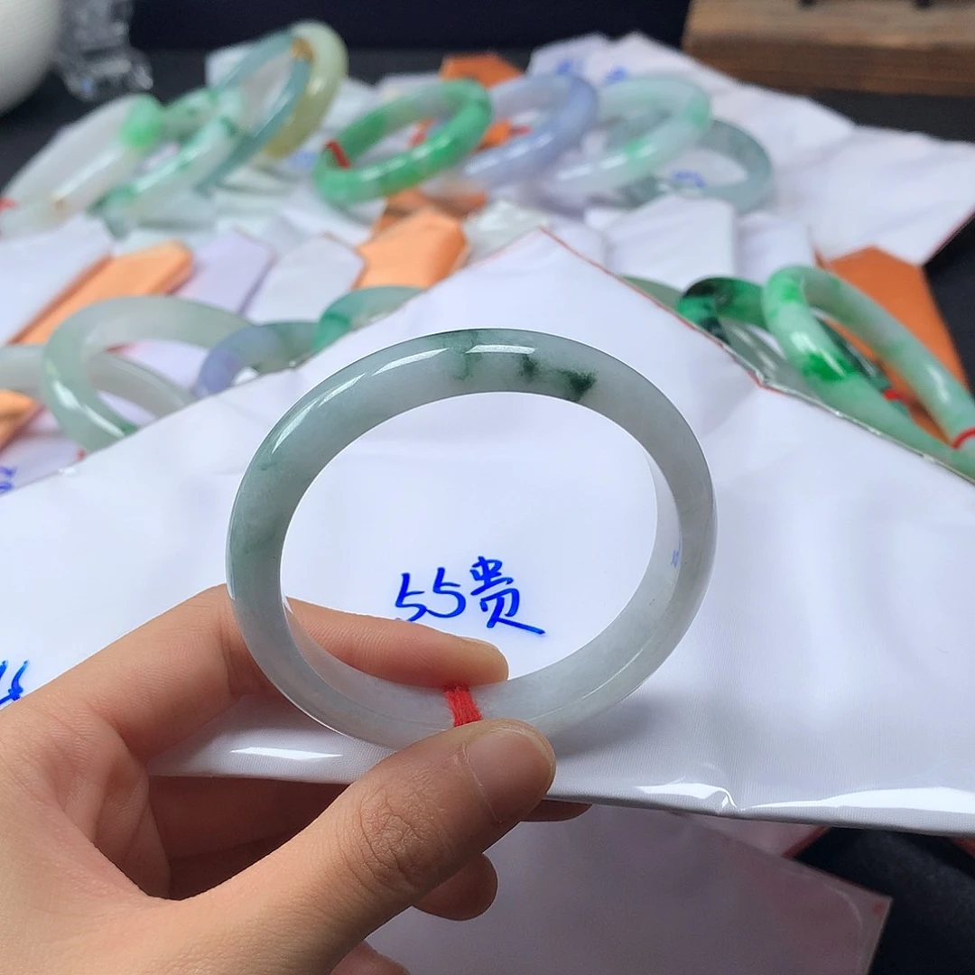 未镶嵌手镯翡翠福利