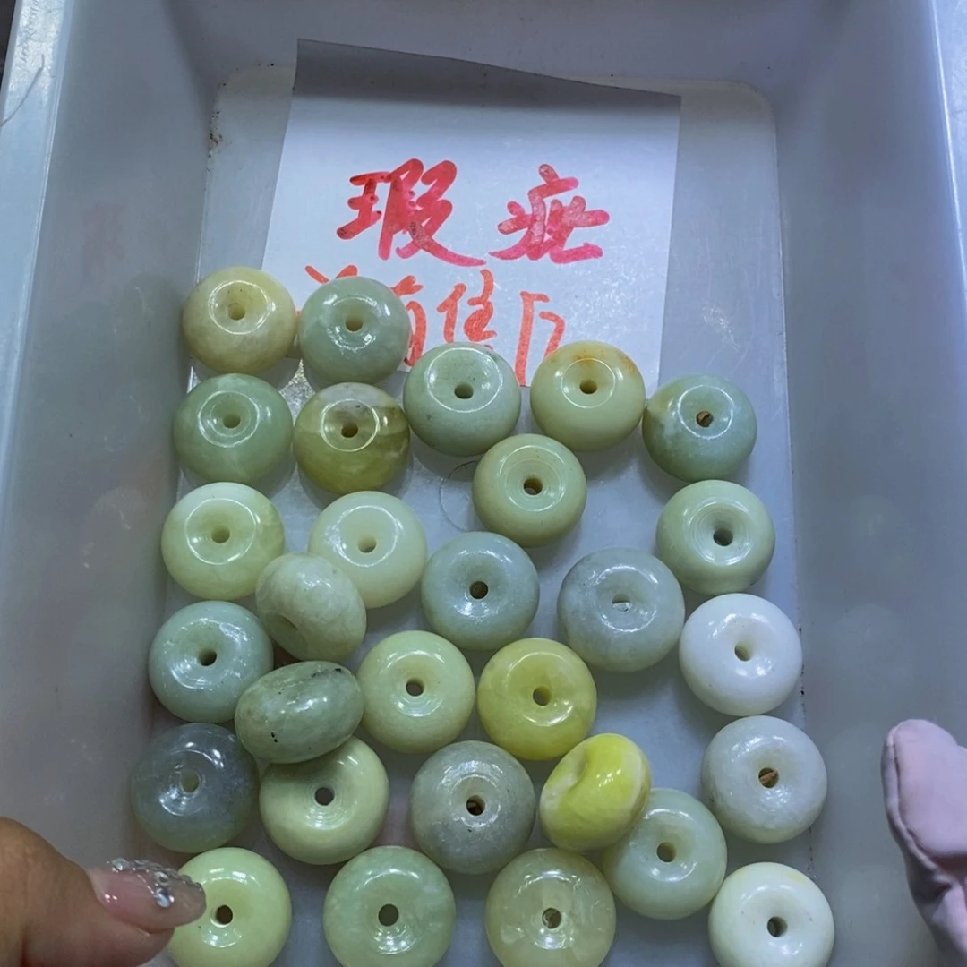 合金蛇纹石玉颈饰5