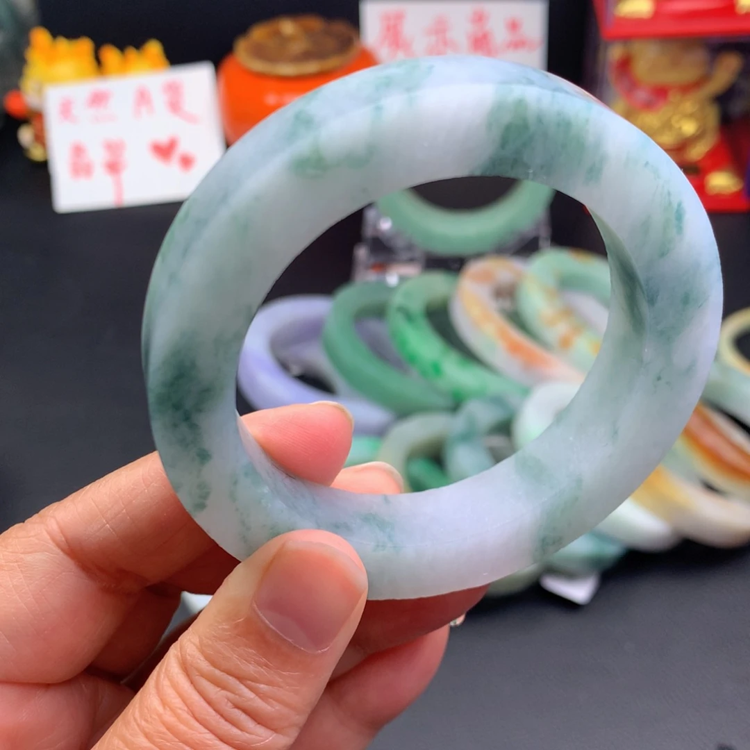 定制翡翠手镯未镶嵌