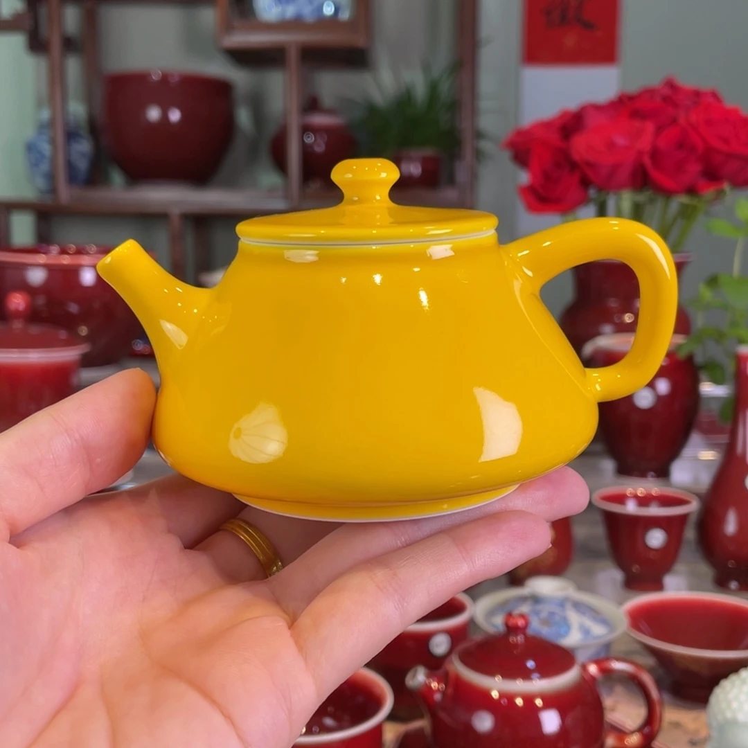 清欢雅玩原矿帝王黄福利石瓢壶