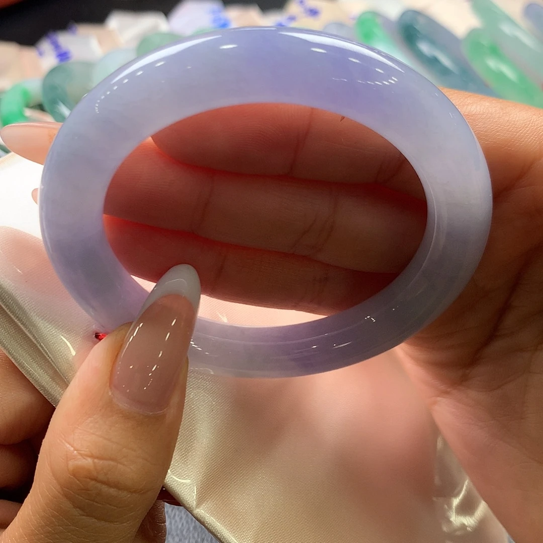 翡翠未镶嵌手镯（圆镯）30号