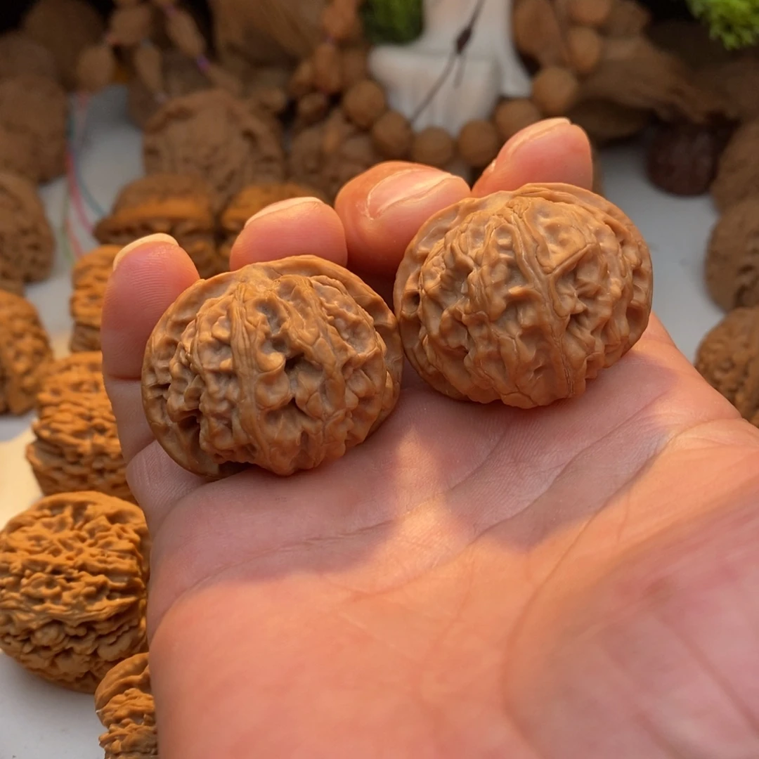 文玩核桃把件苹果园40