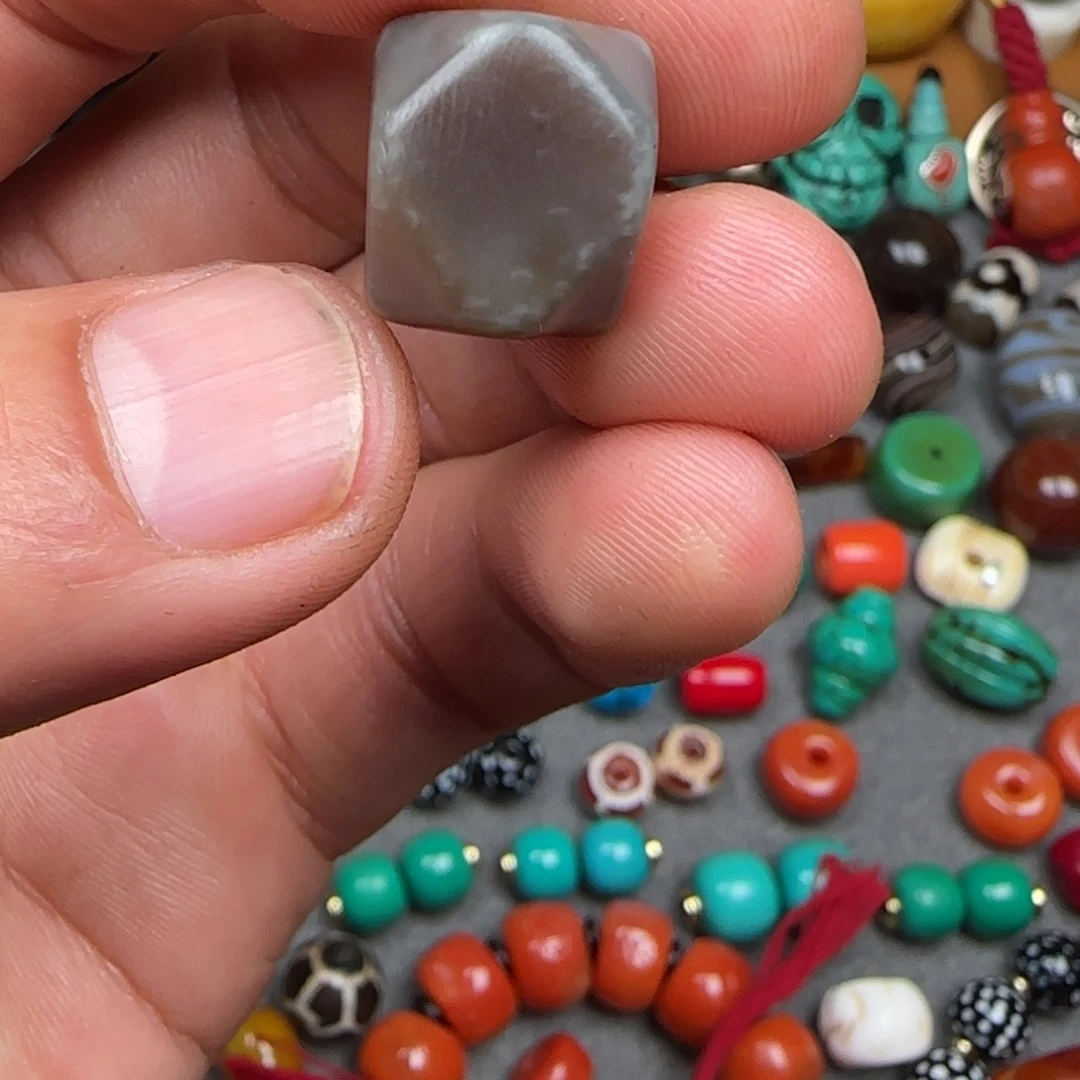 jkkgdxbjkljtdfvkllkj