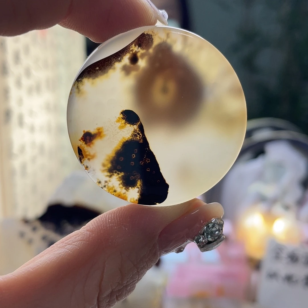 玛瑙/玉髓未镶嵌珠宝奇石