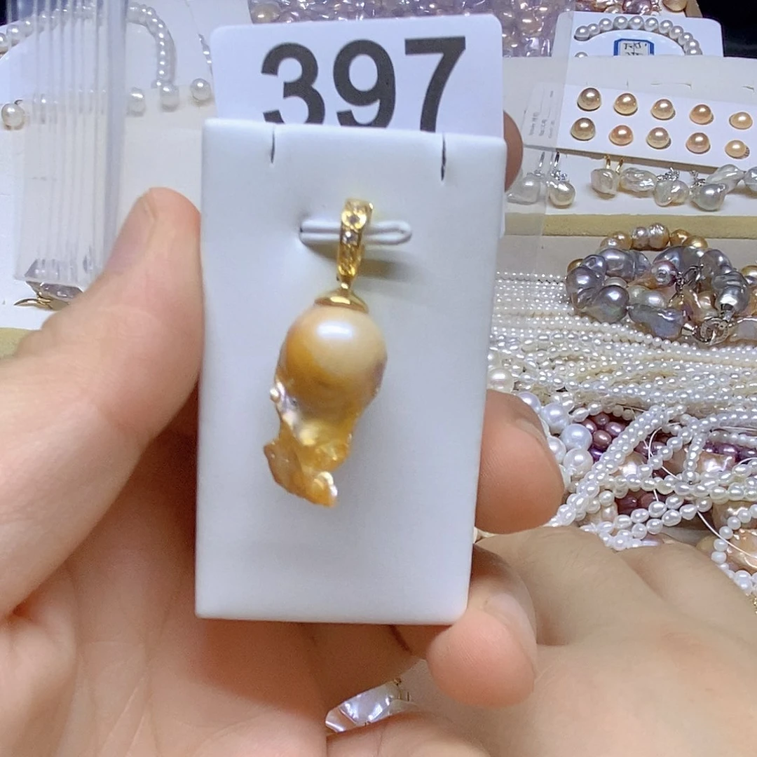 颈饰未镶嵌淡水珍珠