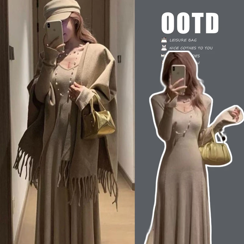 孕妇连衣裙秋冬2025新款时尚法式小众遮肉流苏设计感披肩连衣裙潮