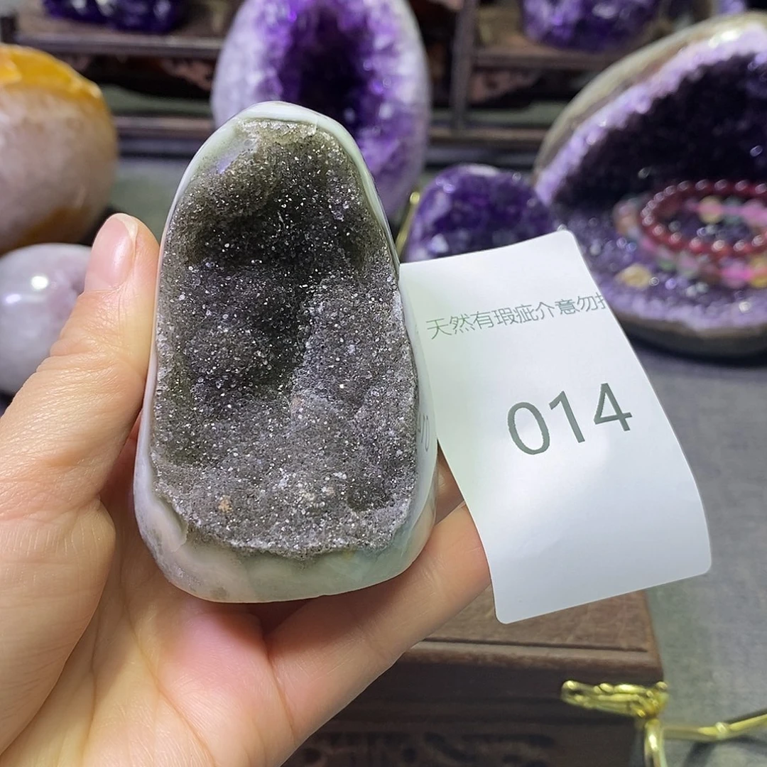 紫晶未镶嵌珠宝半成品