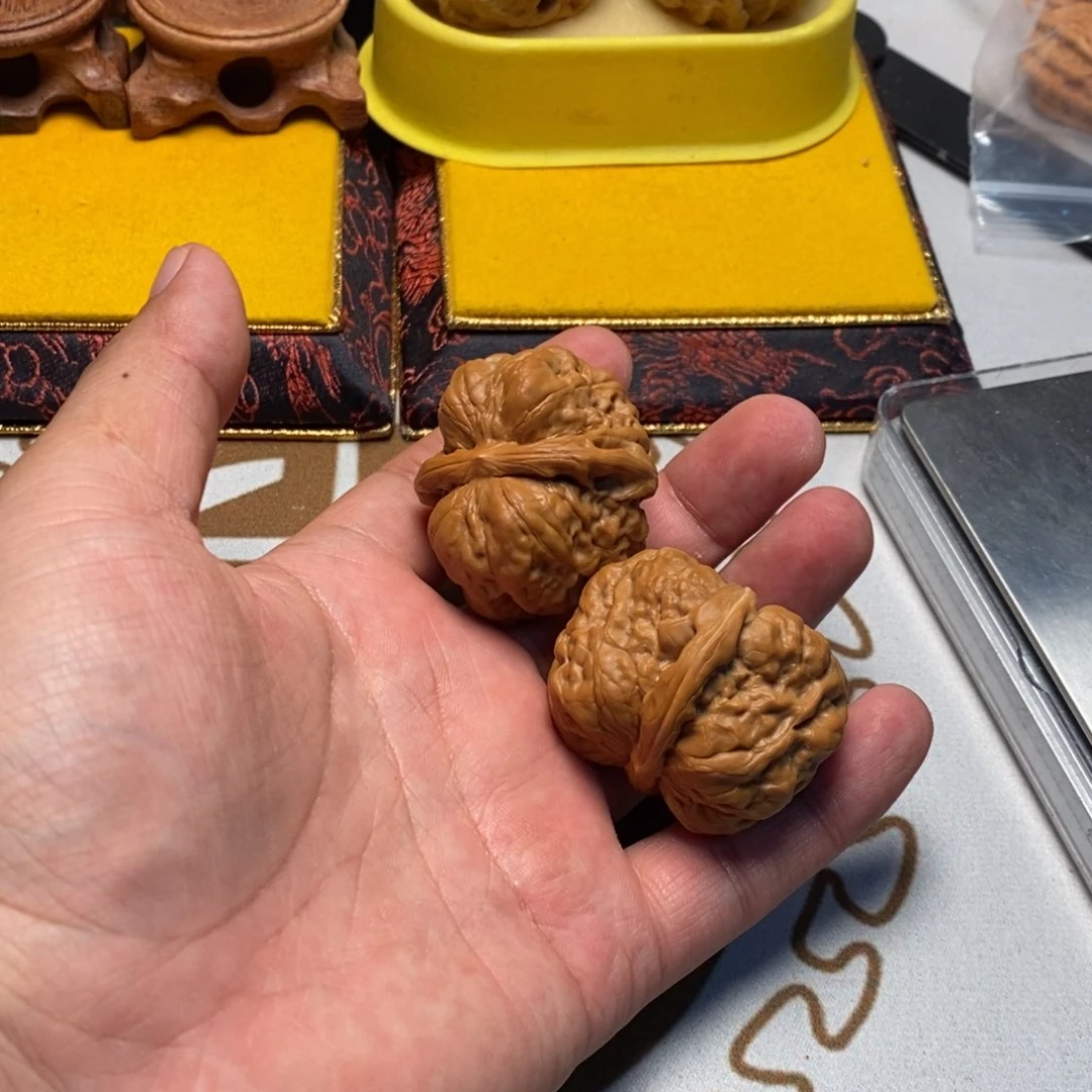 桃核把件?*?蛤蟆头核桃