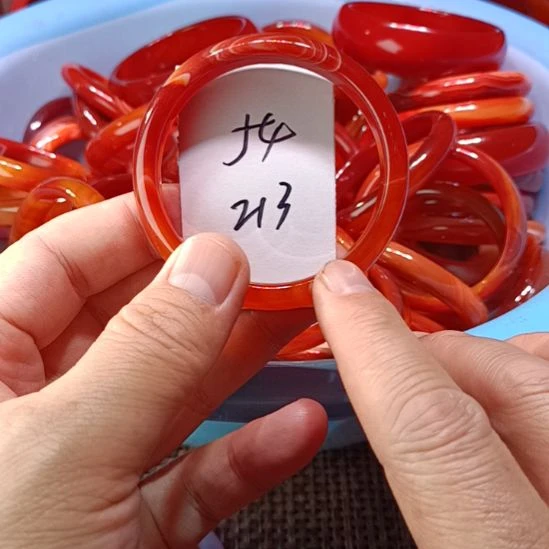 玛瑙/玉髓未镶嵌手镯